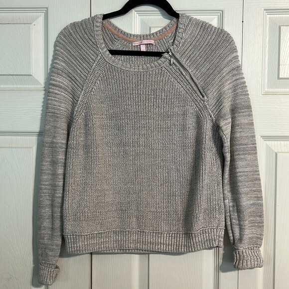 VICTORIA'S SECRET Size Small Tan Nude Crewneck Pullover Sweater Cotton Moto Soft - Picture 1 of 6